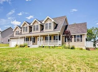 9 Nass Farm Rd, Leominster, MA 01453