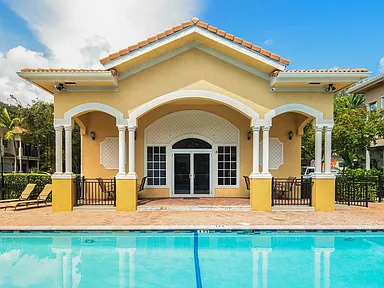 Royal Oaks Townhomes