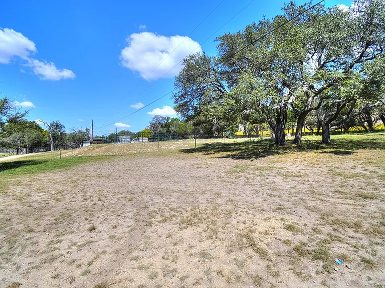 155A Nimitz Dr — Photo 3