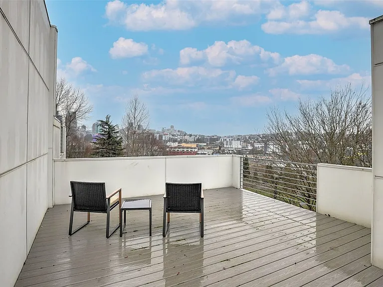 1007 Sturgus Ave S — Photo 15