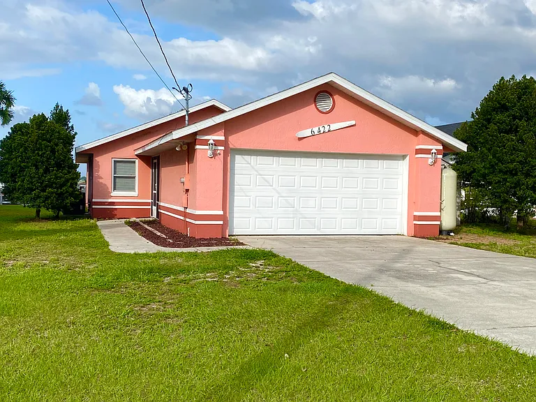 6422 Crystal Beach Rd — Photo 3