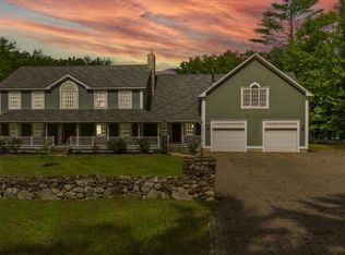 68 Webb River Dr, Dixfield, ME 04224