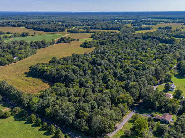8950 Old Mayfield Rd, Boaz, KY 42027