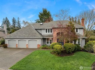 2122 221st Place NE, Sammamish, WA 98074