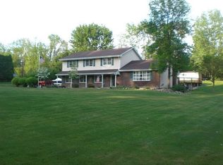 1036 Clearfield Rd, Nazareth, PA 18064