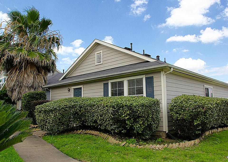 1st image of 20826 Patriot Park Ln