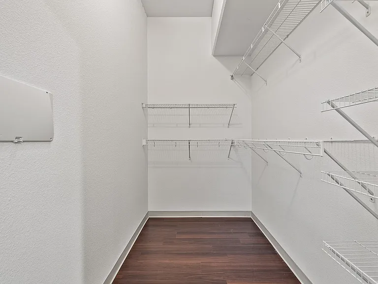 Fourth Street Co-op Apartments — Photo 20