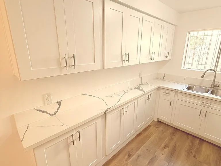 1211 N Ogden Dr — Photo 11