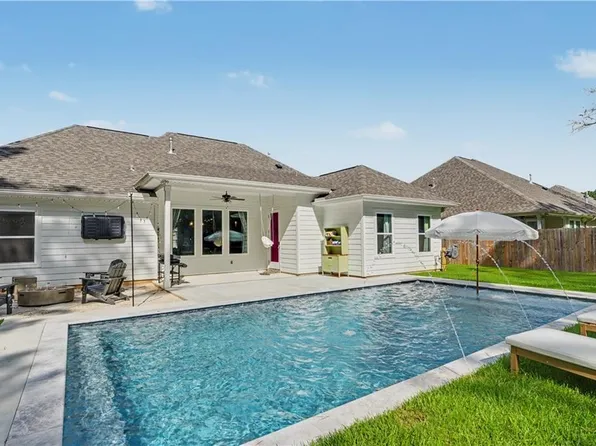 72656 Robindale Dr, Covington, LA 70435