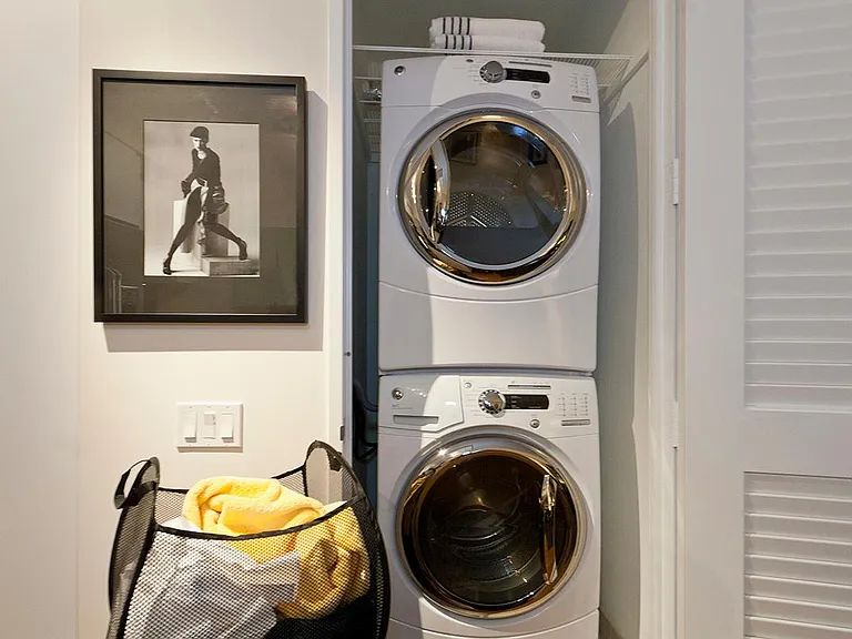 330 W 39th St #5L — Photo 6
