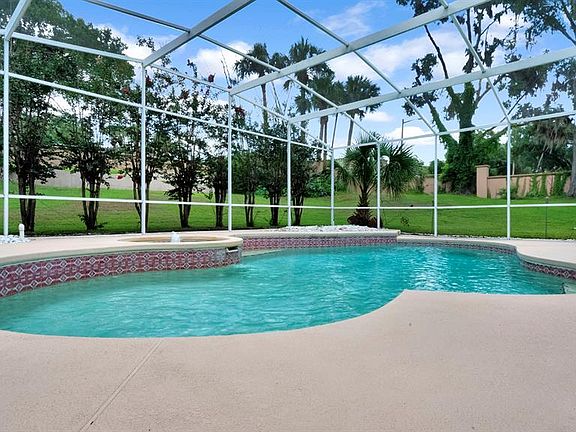 2nd image of 6501 FAIRWAY COVE DRIVE