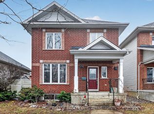 1448 Queensdale Ave, Ottawa, ON K1T4G2