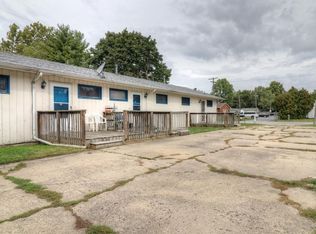 1807 Sangamon Dr APT A, Champaign, IL 61821