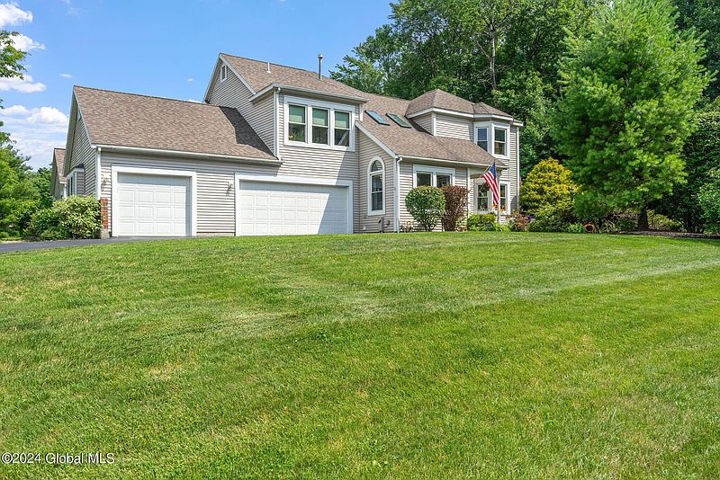 3rd image of 78 Killarney Drive