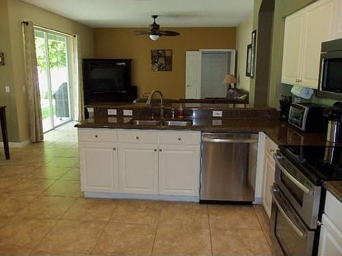 2nd image of 13910 Bluewater Cir