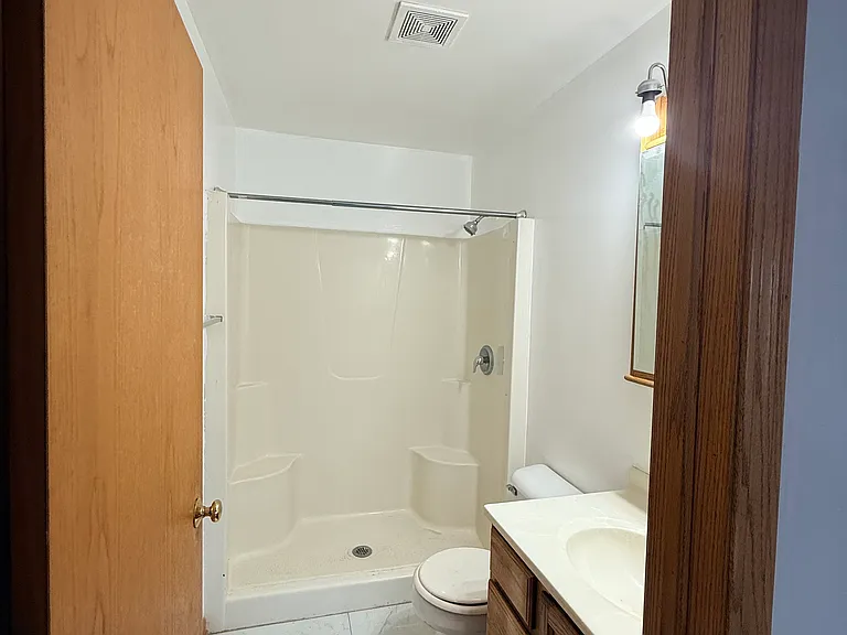 532 S Peace Rd — Photo 8