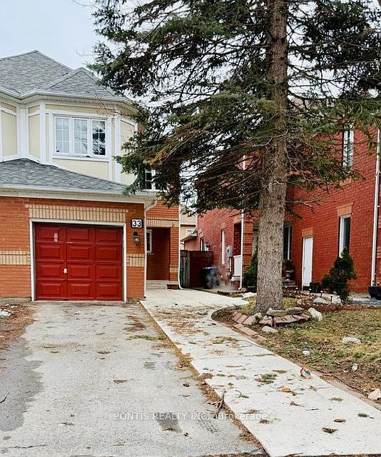 1st image of 33 Clover Bloom Rd