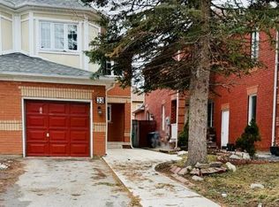 33 Clover Bloom Rd, Brampton, ON L6R1S2