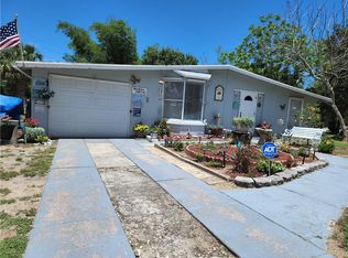 104 Highland Dr SE, Vero Beach, FL 32962