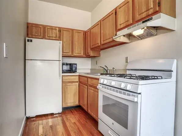620 Washington St #3, Hoboken, NJ 07030