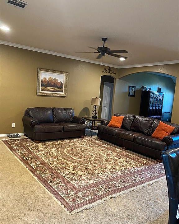 1st image of 1104 Hidden Glen Ct