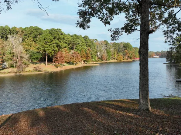 915 Jeff Davis Dr, Zwolle, LA 71486