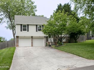 9420 Barrington Blvd, Knoxville, TN 37922