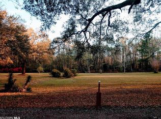 Twin Beech Rd, Fairhope, AL 36532