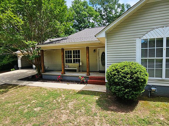 5th image of 2094 Highland Rd