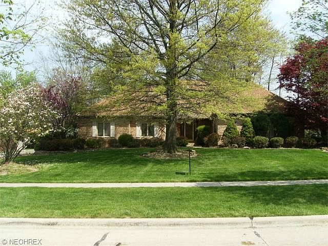 1st image of 9480 Yvonne Dr