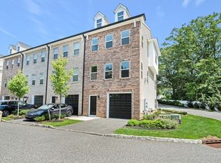 301 Abbe Rd, Little Falls, NJ 07424