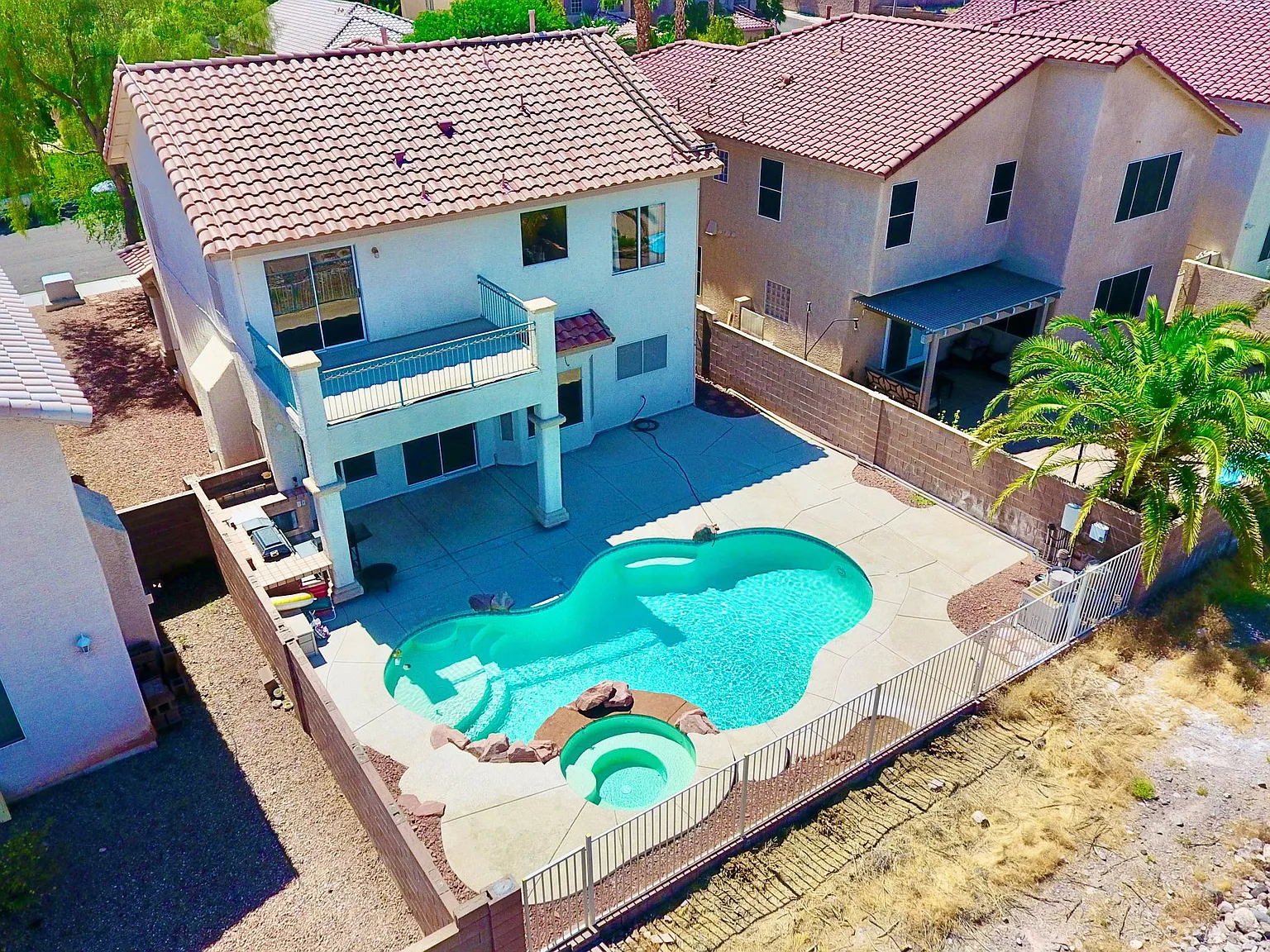 4 bed, 2439 sqft, $3,200 — Photo 1