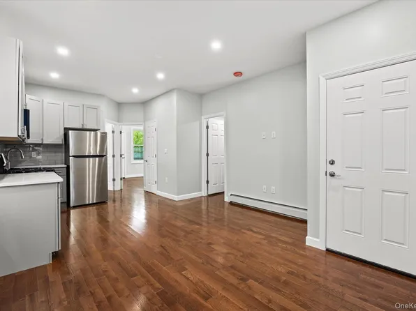 94-19 116th Street, Richmond Hill, NY 11419