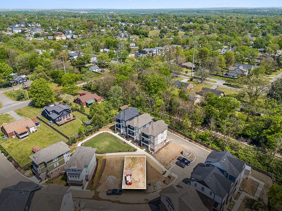 1st image of 115 Honeywine St