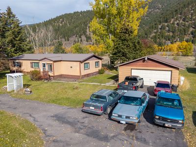 5830 Memory Ln, Clinton, MT, 59825