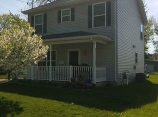 1405 Johnson Ave, Sterling, IL 61081