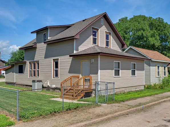 1227 George STREET, La Crosse, WI 54603