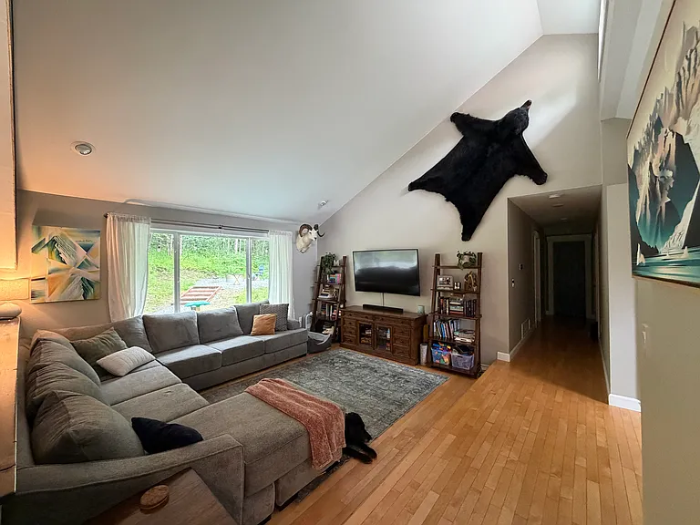 22506 Sampson Dr — Photo 22