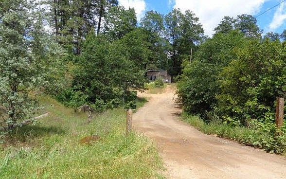 2nd image of 25620 Narrow Gauge Rd