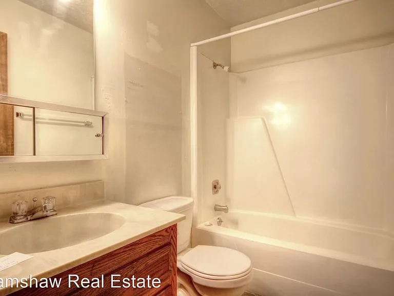 2502 Myers Ct — Photo 7