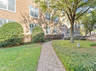 2525 COLLEGE Street #2304, Jacksonville, FL 32204