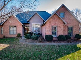 1642 Summerlin Pl, Newton, NC 28658