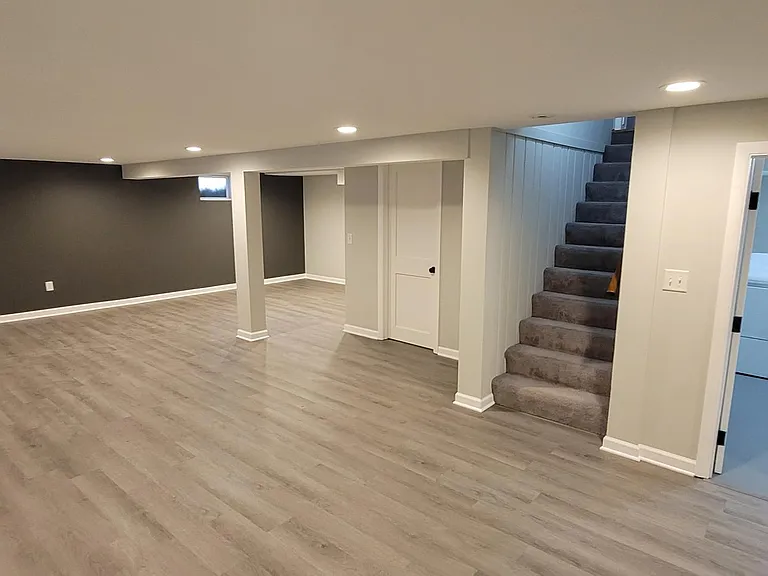 6923 Barberry Ln — Photo 24