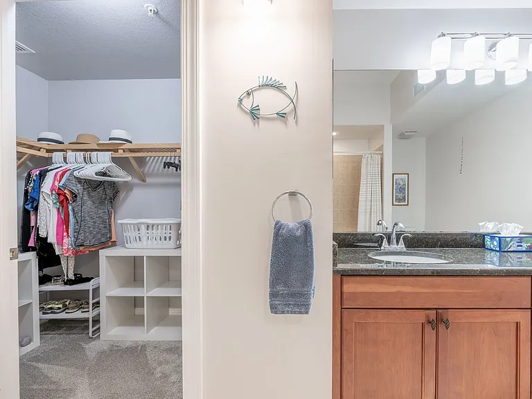 5116 Melbourne St #B-303 — Photo 34