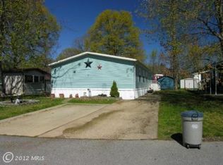 3500 Honeysuckle Ln, Middle River, MD 21220