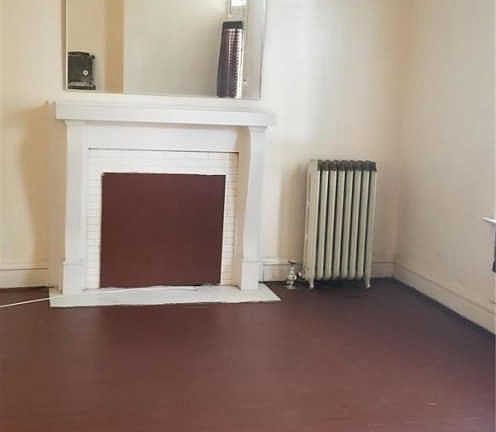 3rd image of 4027-4029 Lexington Ave