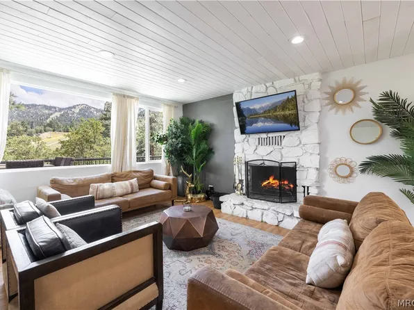 1289 Balsam Dr, Big Bear Lake, CA 92315