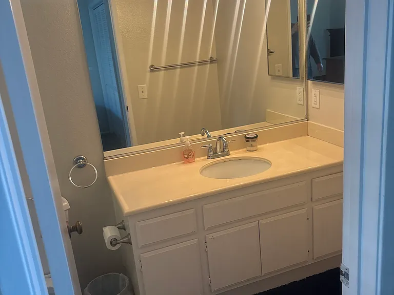 2404 Camino Ancla — Photo 2