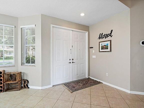 4th image of 2913 Shaughnessy Dr