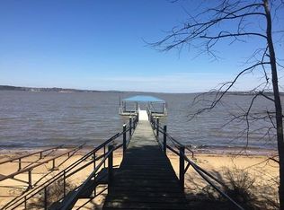 70 Branch Loop Rd, Big Sandy, TN 38221